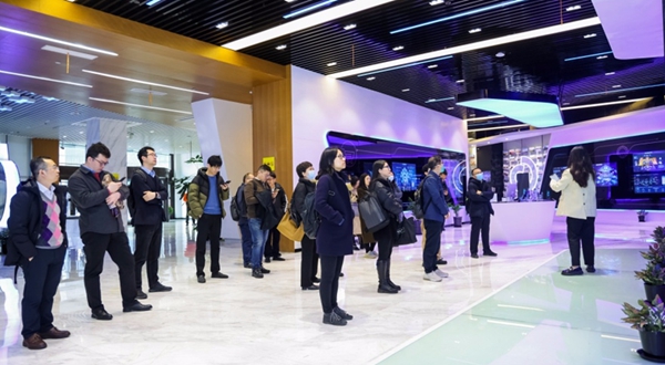 1704892725086087311.jpg 8.jpg